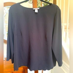 H&M women’s 12 black three quarter sleeve top with scalloped detailing